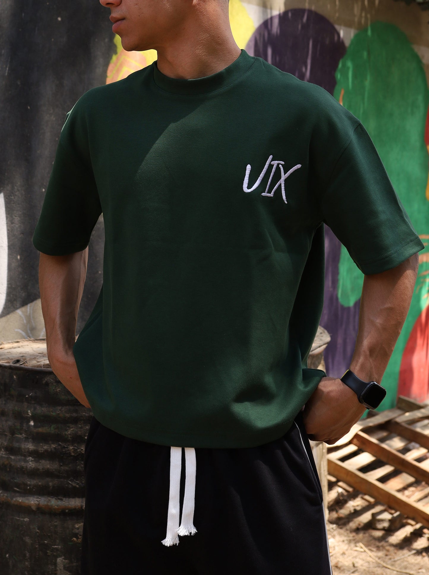 T-shirt (left)