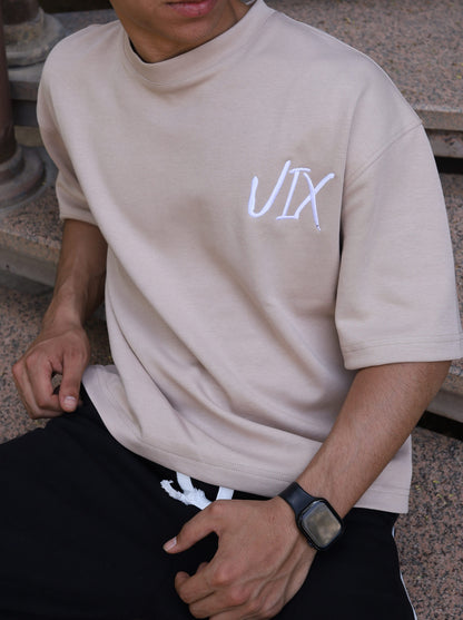 T-shirt (left)
